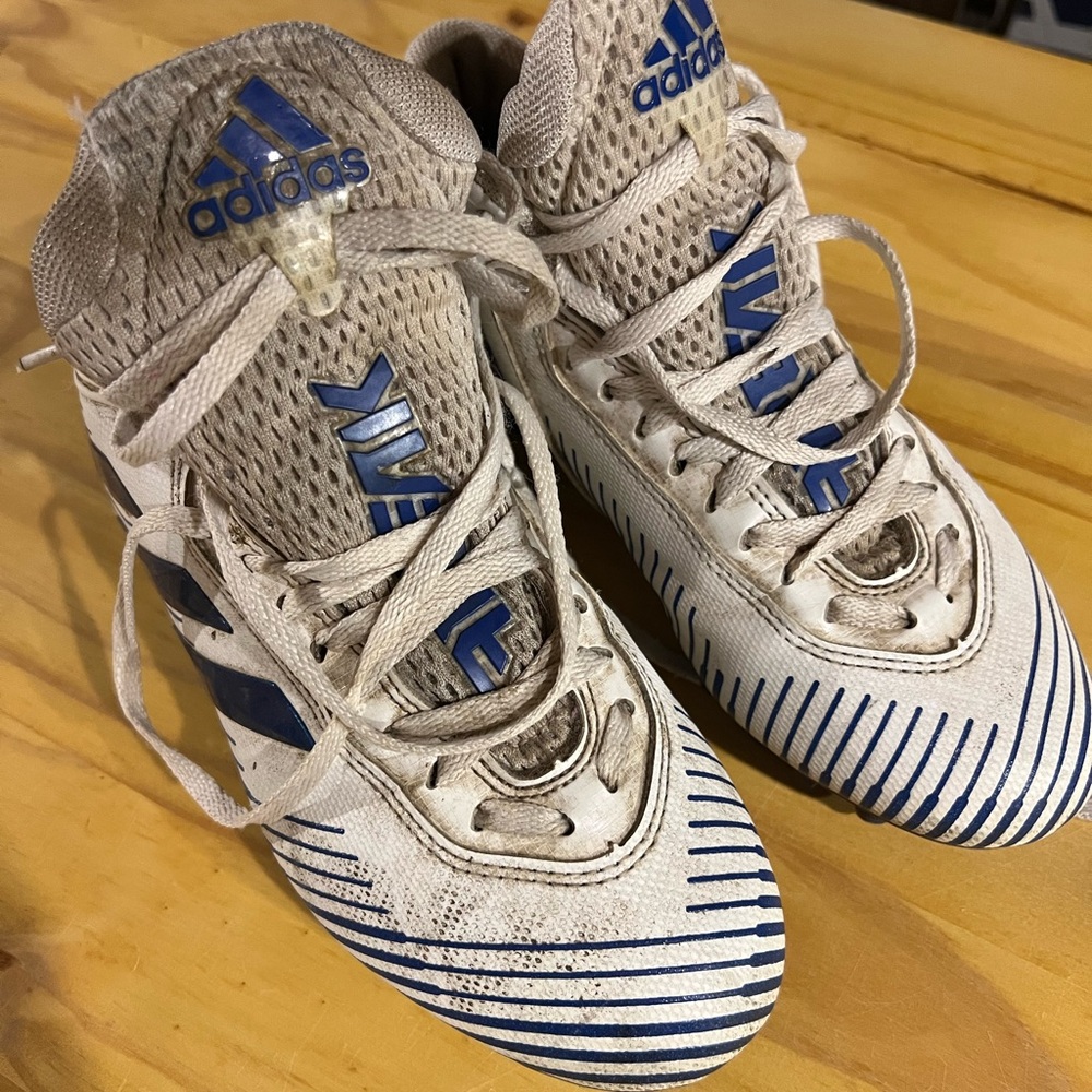 Football cleats - Picture 7 of 7